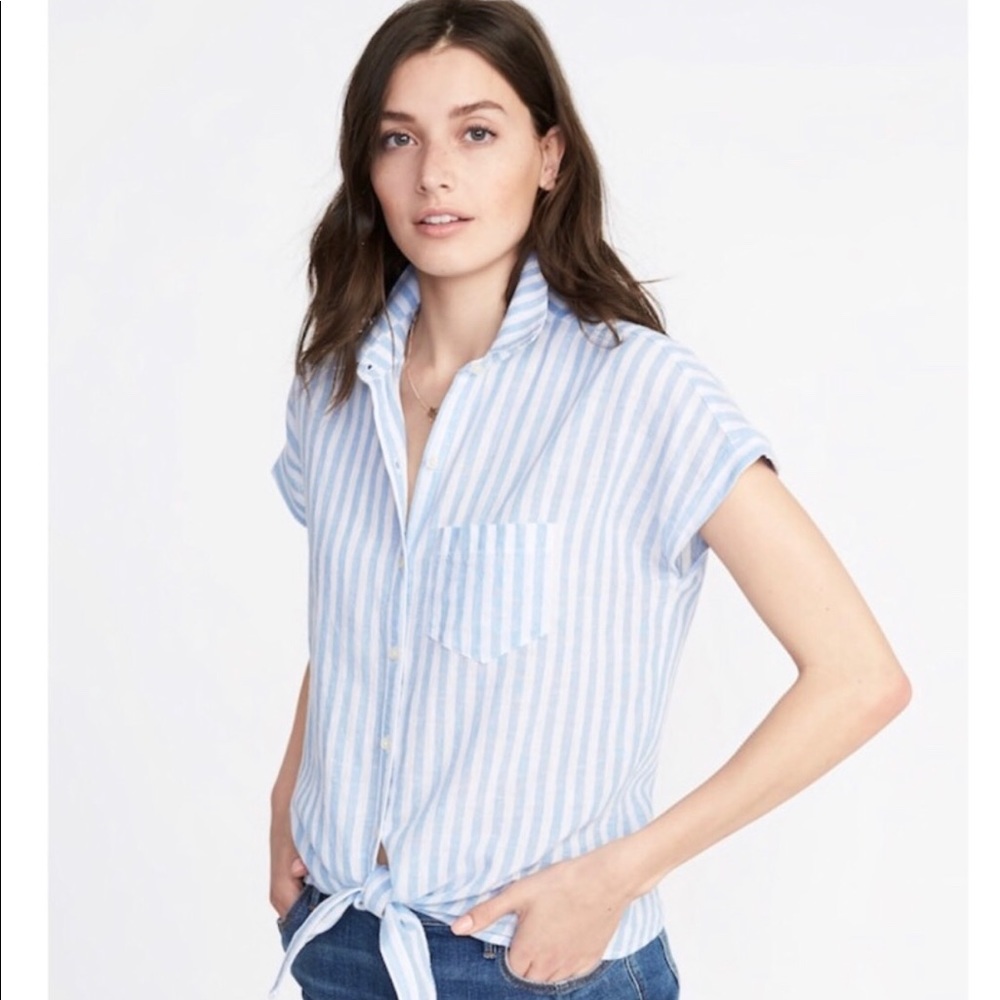 Old Navy button front tie shirt